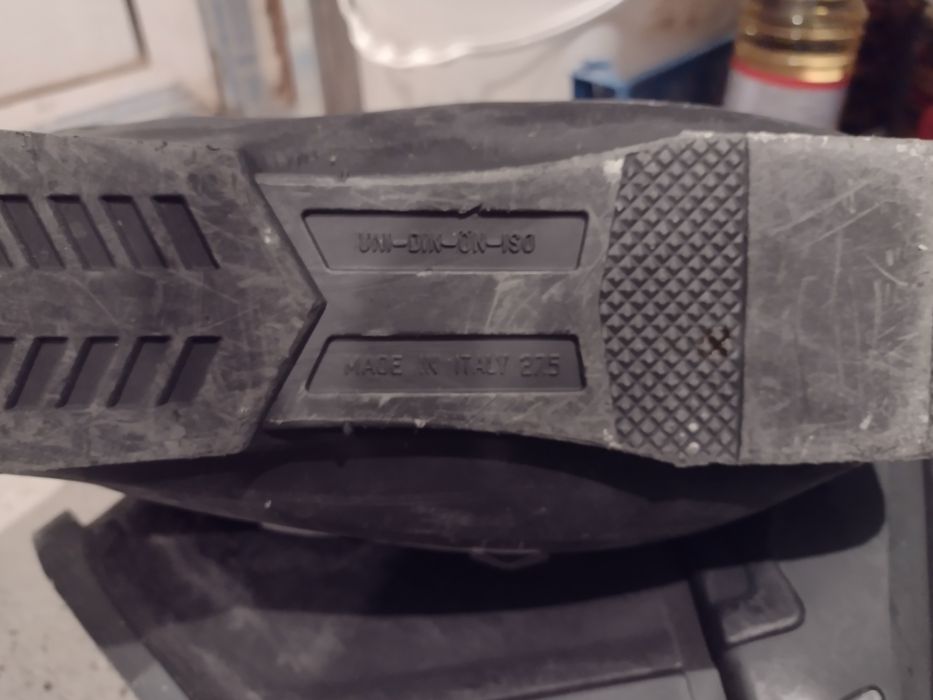 Ски обувки ROSSIGNOl Power 17 Cockpit
ROSSIGNOL Power 17 Cockpit
флекс