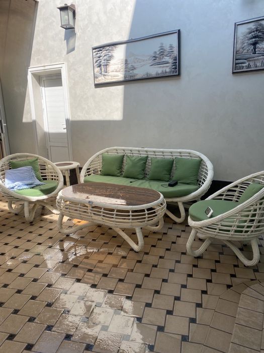 Besedka Turkiya sotiladi