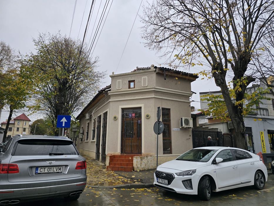 Spatiu Comercial / Birou De Inchiriat Centru Constanta