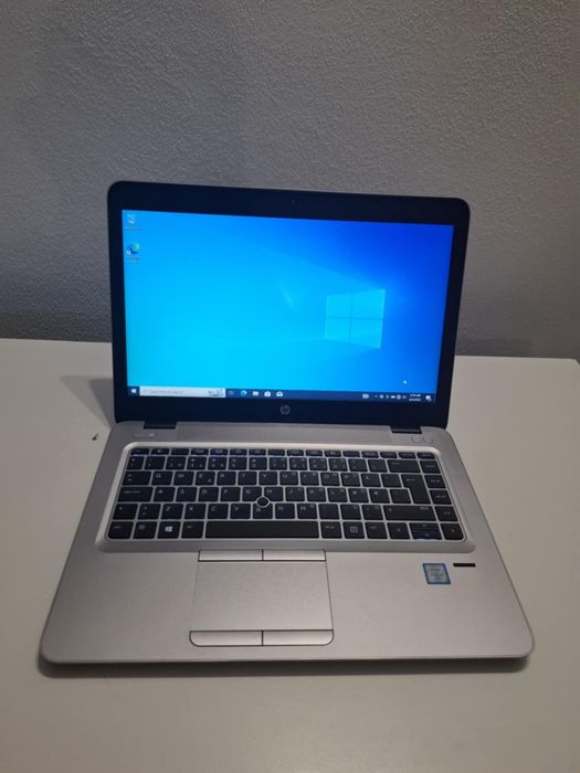 Laptop HP la 600 lei