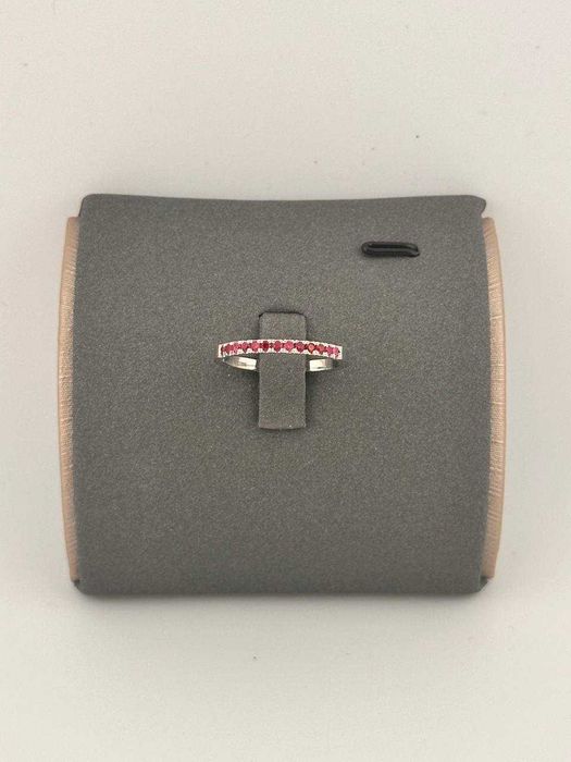 Кольцо дорожка с рубинами 2,4