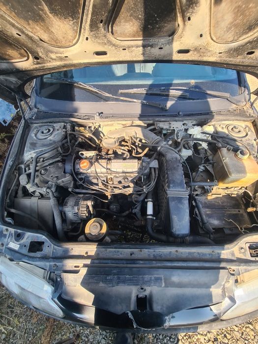 Рено Лагуна 1.8 86 кс 1994г на части