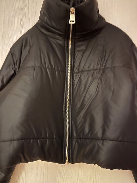 Дамска къса пухенка