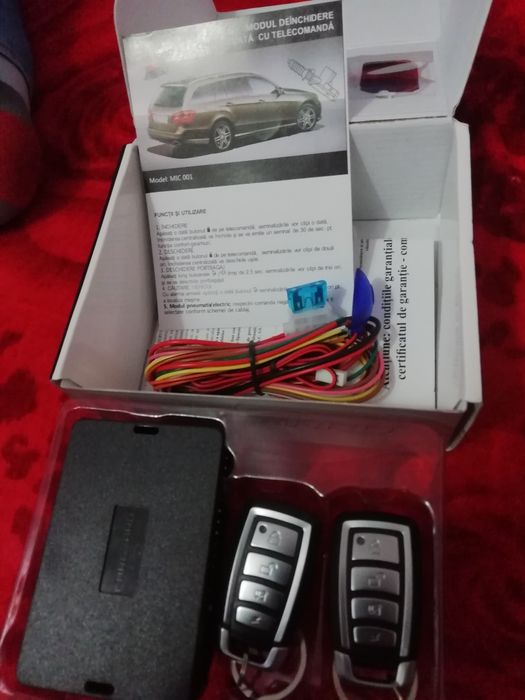 Set modul cu 2 telecomenzi si inchidere centralizata