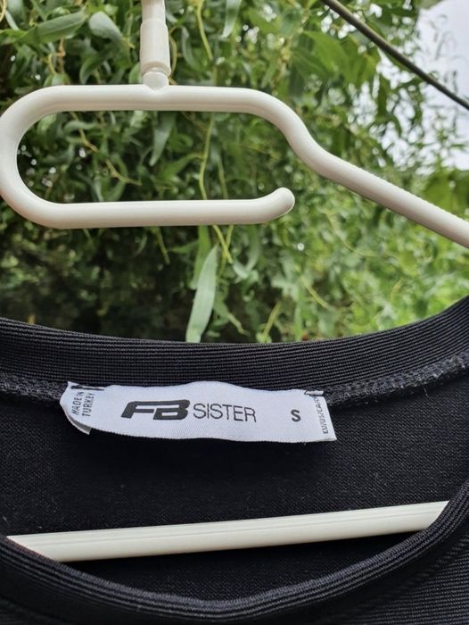 Bluză neagră mărimea s