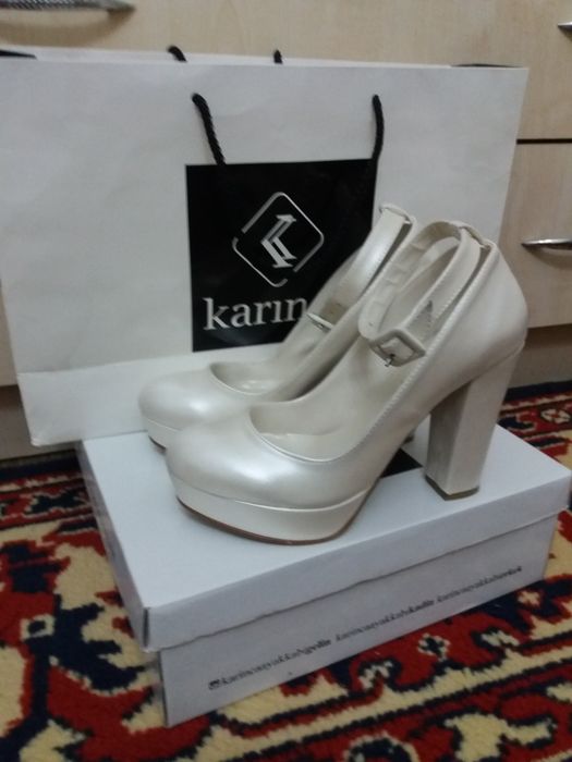 Свадебные туфли  Турция 36, и розовые 38 разм Турция!.