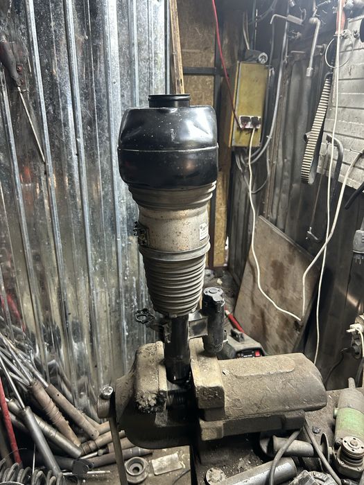 Reparatii amortizoare auto