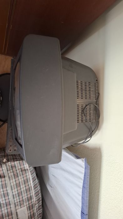 Самсунг телевизор.