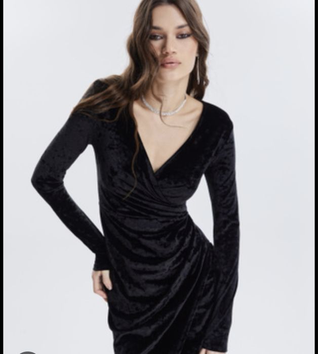 Платье на запах бархатное