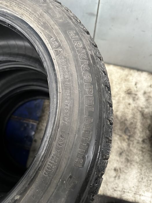 Продам шины 235/55/17