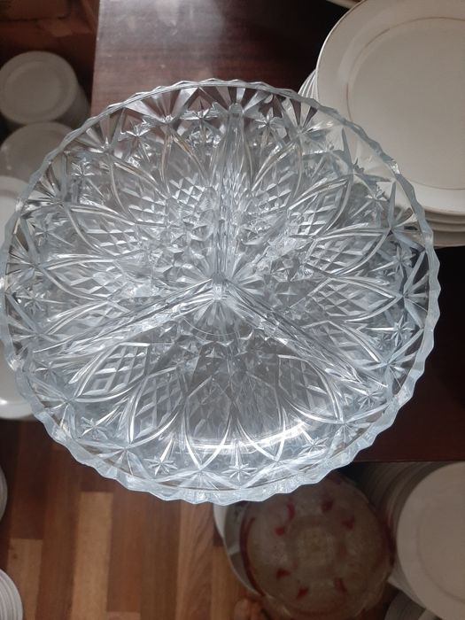 Продам вазу под орехи, курагу