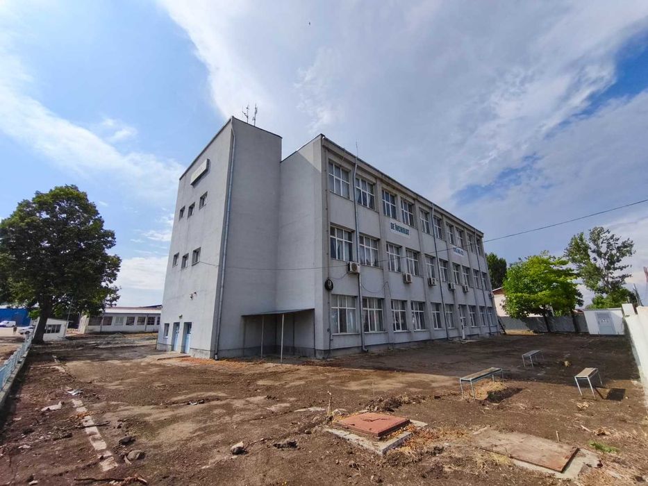 Spații de depozitare de închiriat – clădirile fostului confex râmnicu sărat