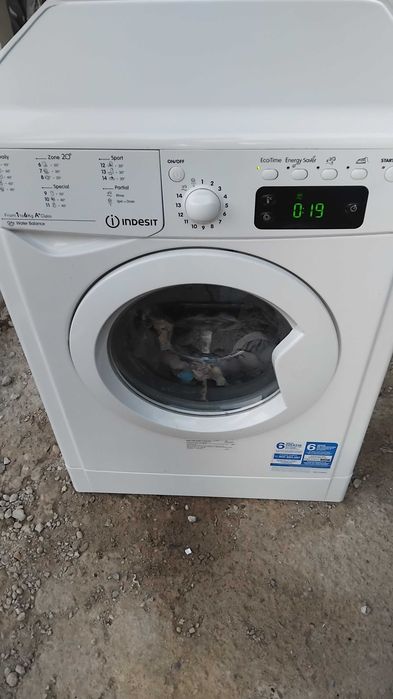 Indesit пералня