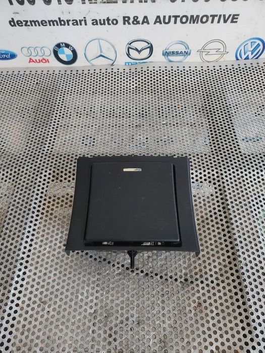 Scrumiera Spate Cotiera Mercedes E Class W212 Cod A