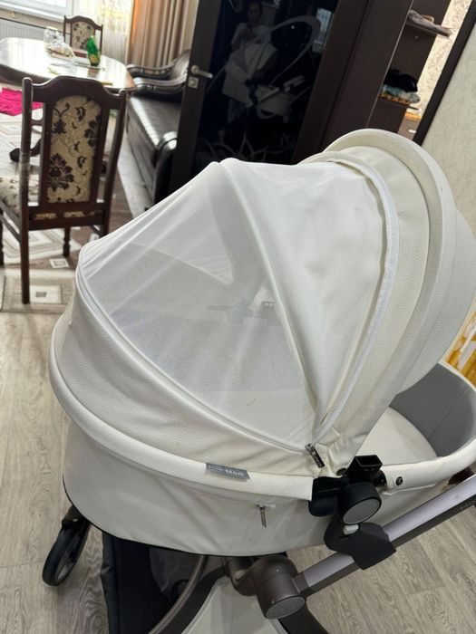 Продам коляску HOT MOM