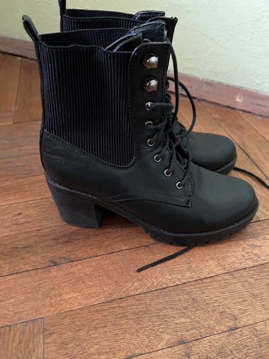 Дамски кубинки,идеално състояние…