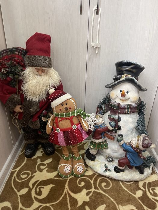 Новогодние аксессуары снеговик