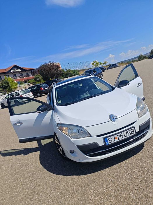 RENAULT Megane