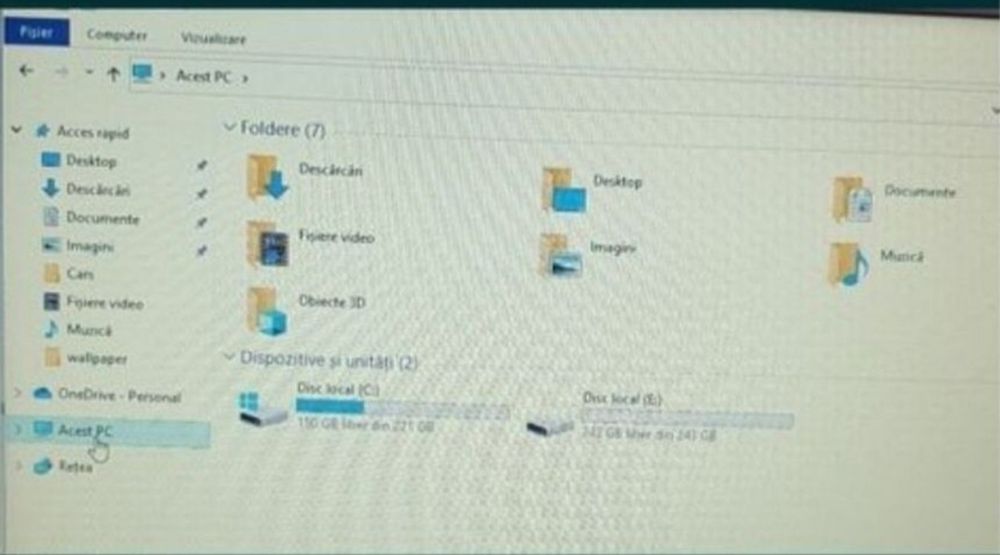 Laptop  Acer  14",baterie excelenta