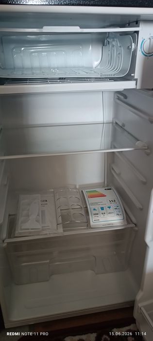 Продам мини холодильник в идеальном состоянии.