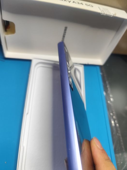 Samsung Galaxy A34 5G 128GB / 6GB RAM – Отлично състояние