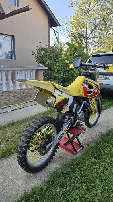 Suzuki RM250 2t powervalve