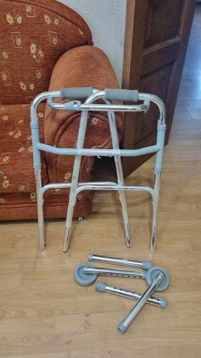 Вещи бесплатно отдам разные