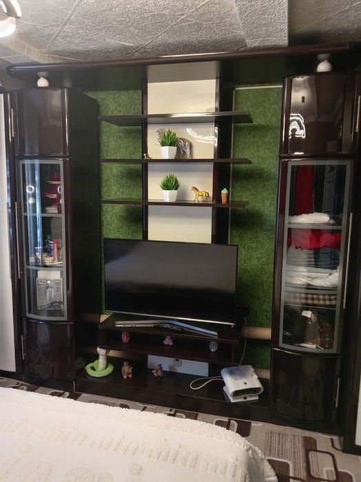 Стенка в гостинную