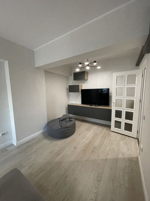 De închiriat Apartament Premium 2 camere open-space | Complex Royal Town Copou