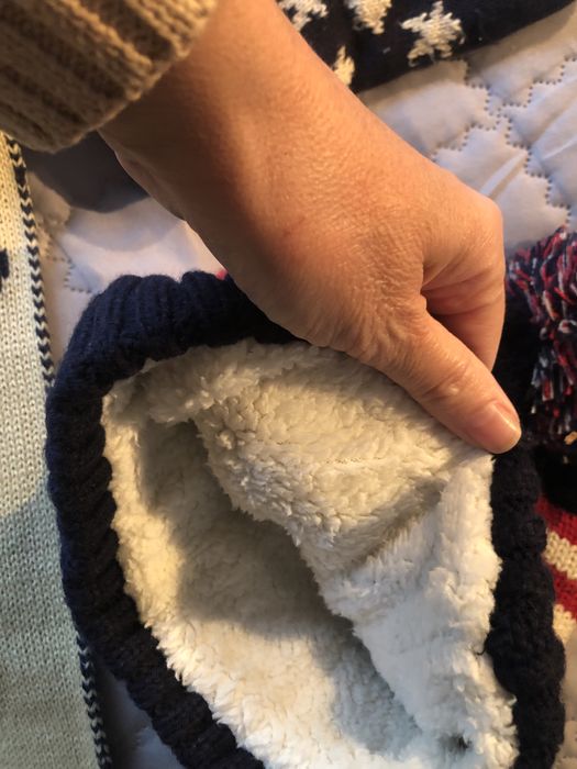 Шапка,шал и ръкавици -американското знаме