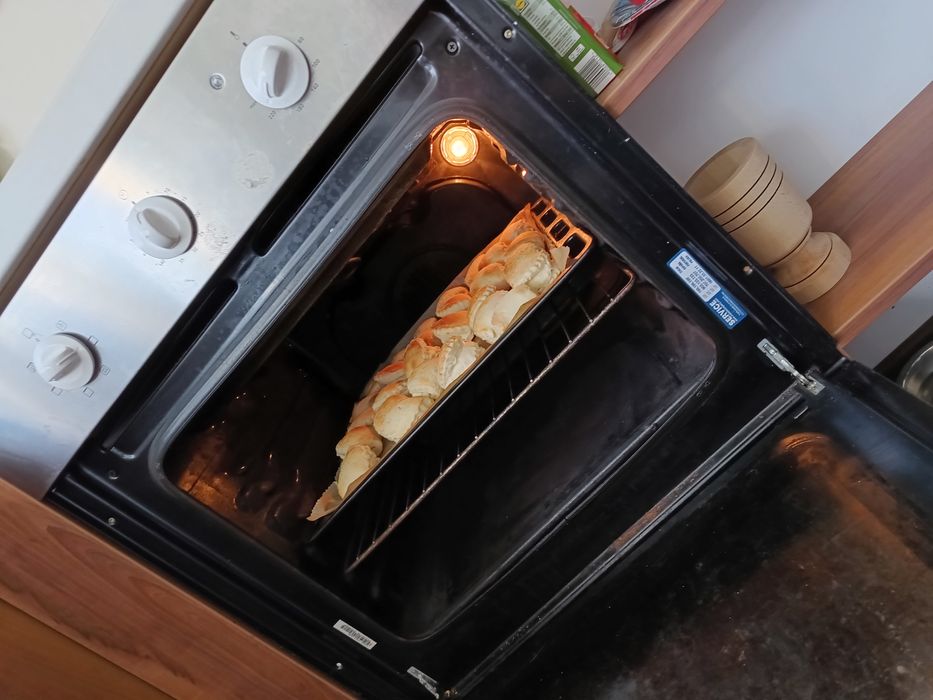 Фурна за вграждане Хотпойнт Аристон