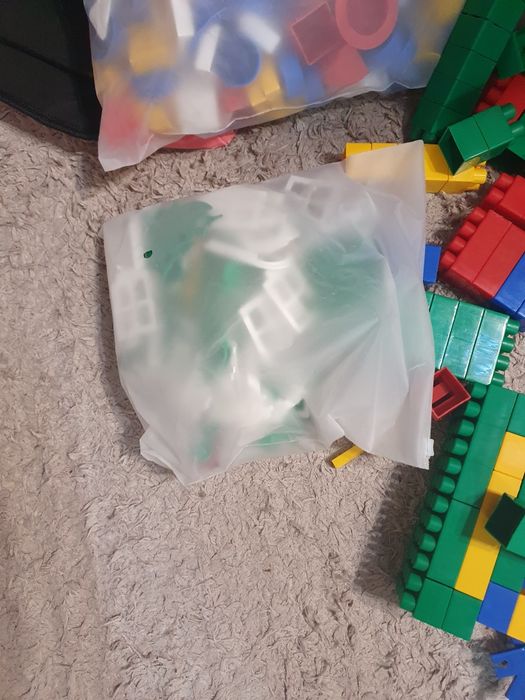 Продам конструктор Полесье 370 деталей