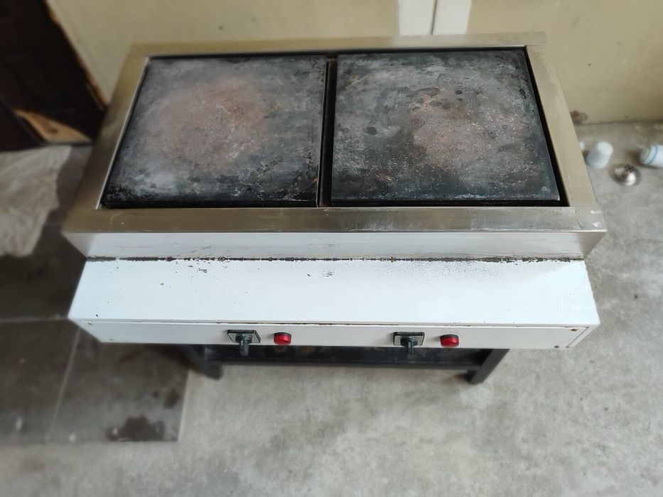 Электрическая плита сотилади келишилган нархда