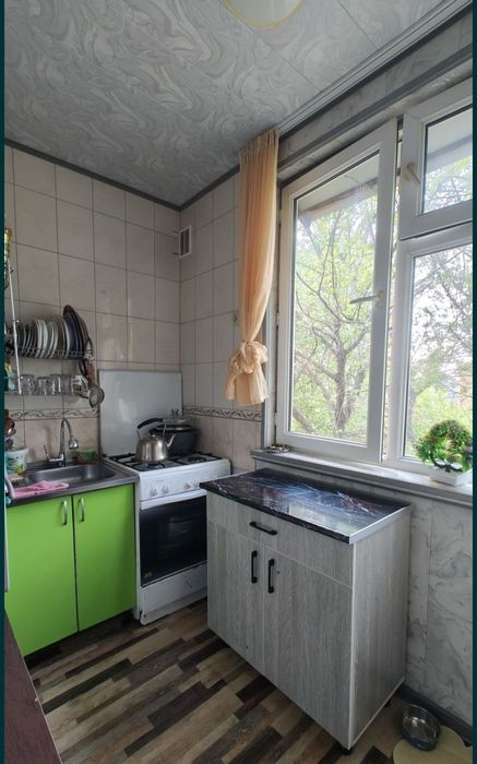 ‼️+ Чиланзар-10, 2-3/4/4 Продаётся квартира