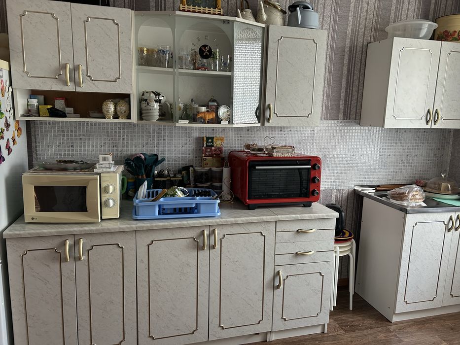 Кухнный гарнитур