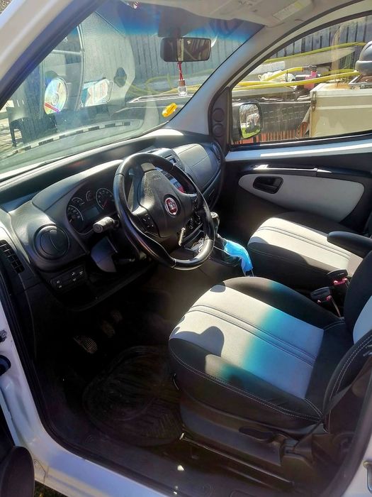 Fiat Qubo 5 locuri