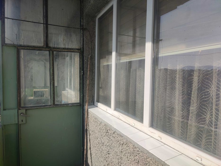 Тристаен тухлен апартамент