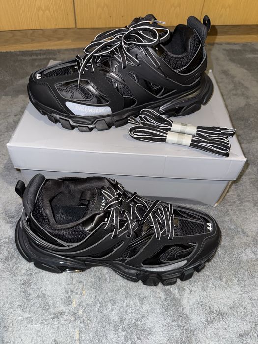 Balenciaga Track Black
