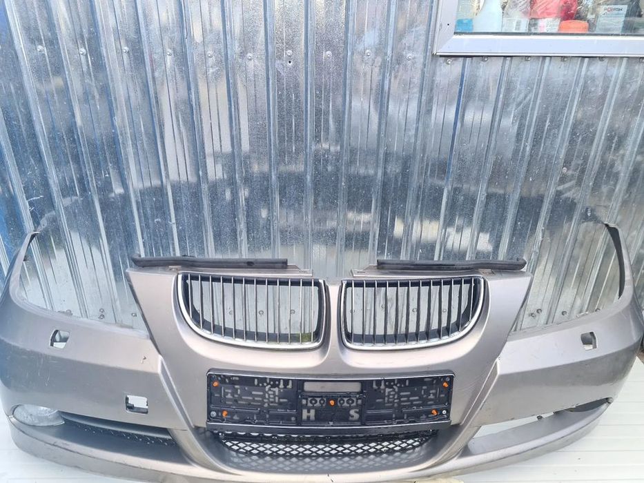 Bara fata Bmw seria 3 E 90/e91 non facelift cu gauri pt spalatoare far