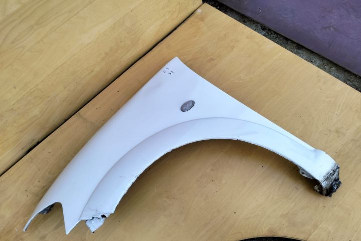 Aripa  Stanga Citroen C3 prima generatie