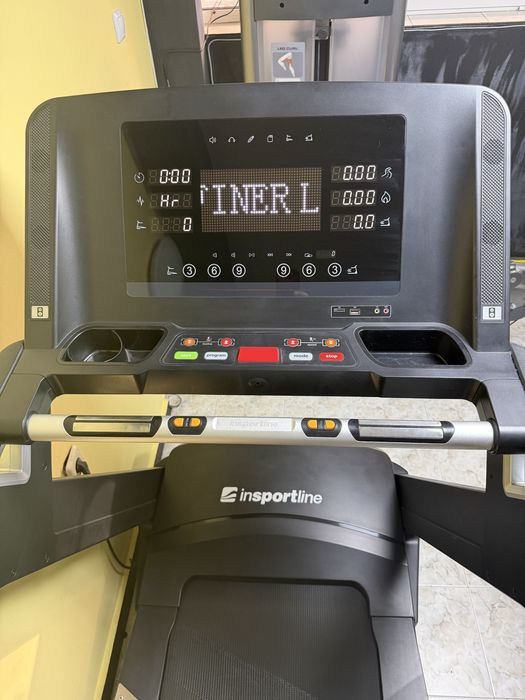 Продават се  машина за гръб и кростренажор- комбиниран