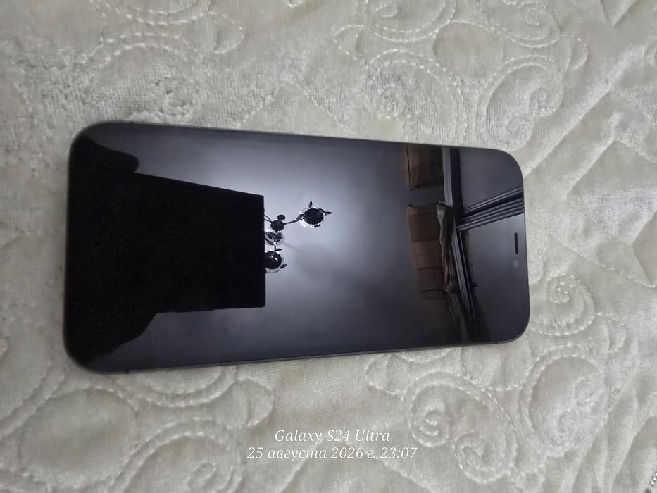 Продам Iphone 12 pro