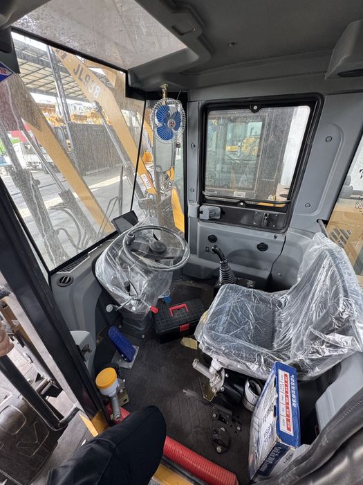 Погрузчик модель JL938