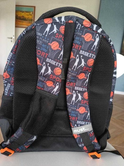 Ученическа раница