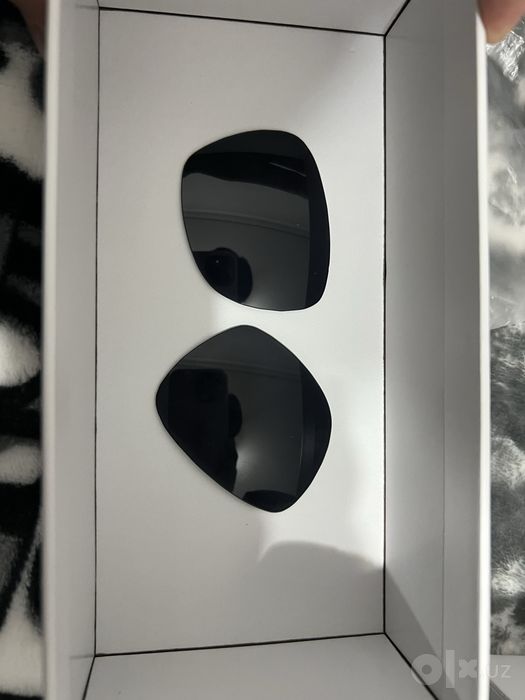 Smart glasses AI ko’z oynak