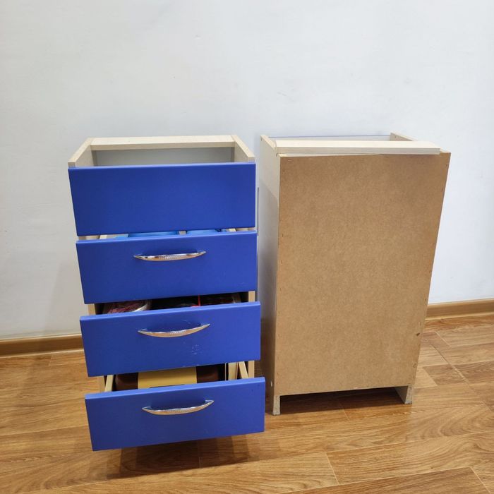 Детский стол на двоих детей