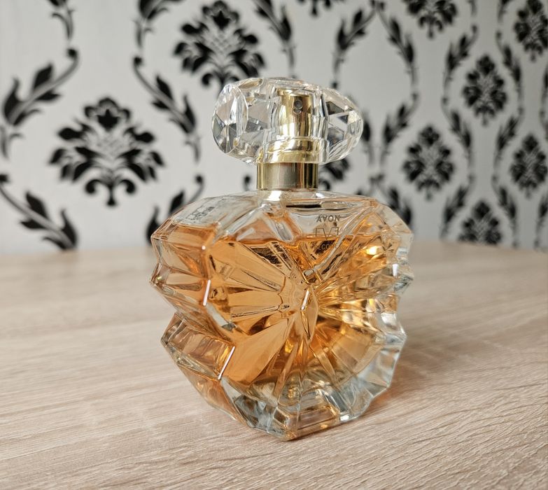Дамски парфюм на Avon