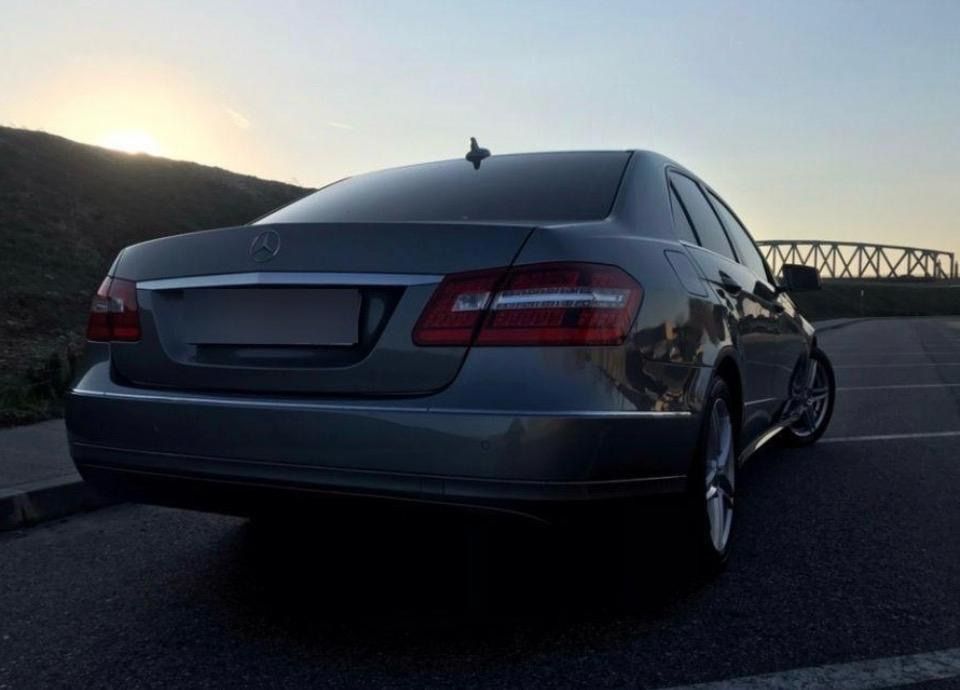 Mercedes-Benz E200d 2011 Avantgarde