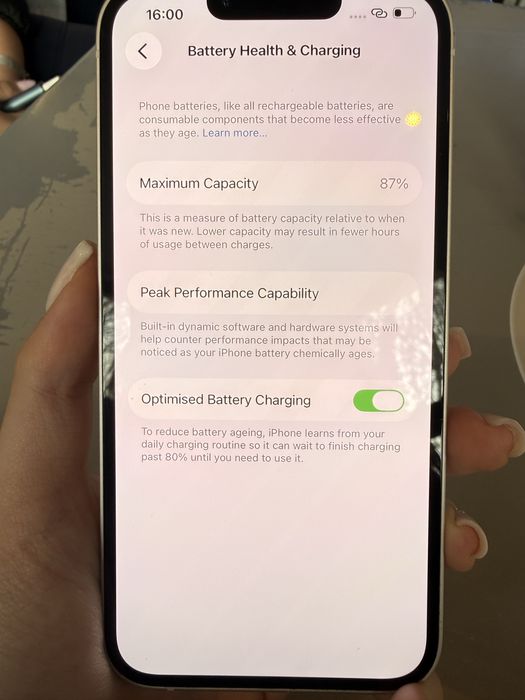 Iphone 14 бял 256gb