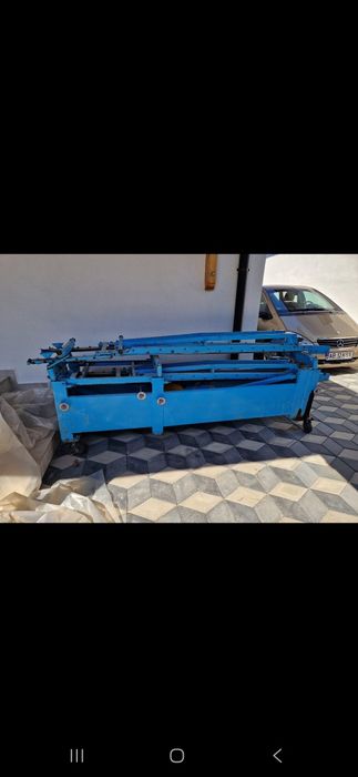 Vand masina de facut jgheaburi pe rotund  , citește descrierea